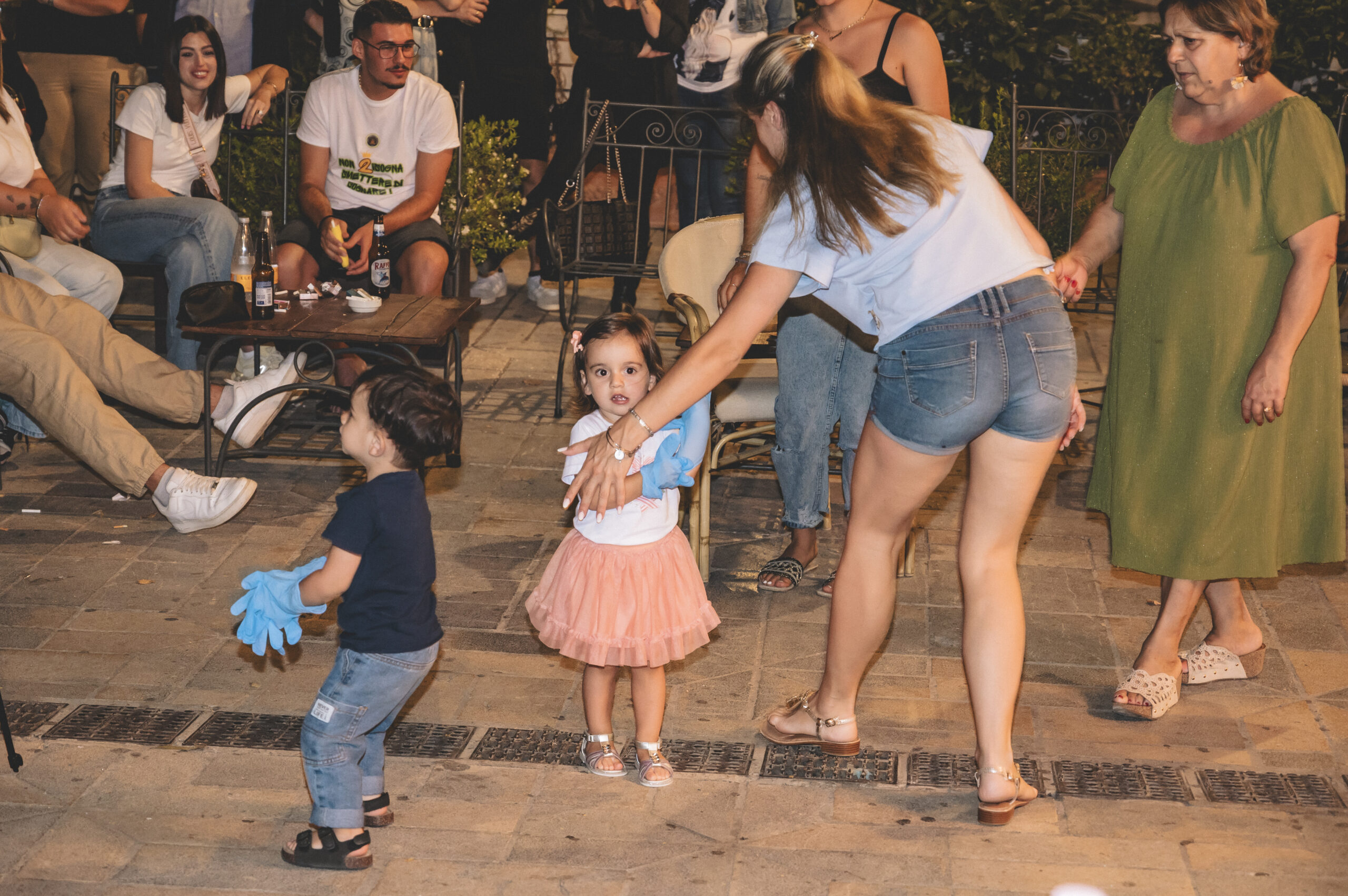 FESTA-1075
